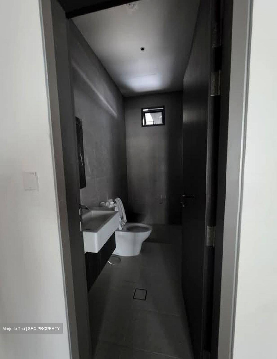 Serangoon Road (D8), Retail #638720651